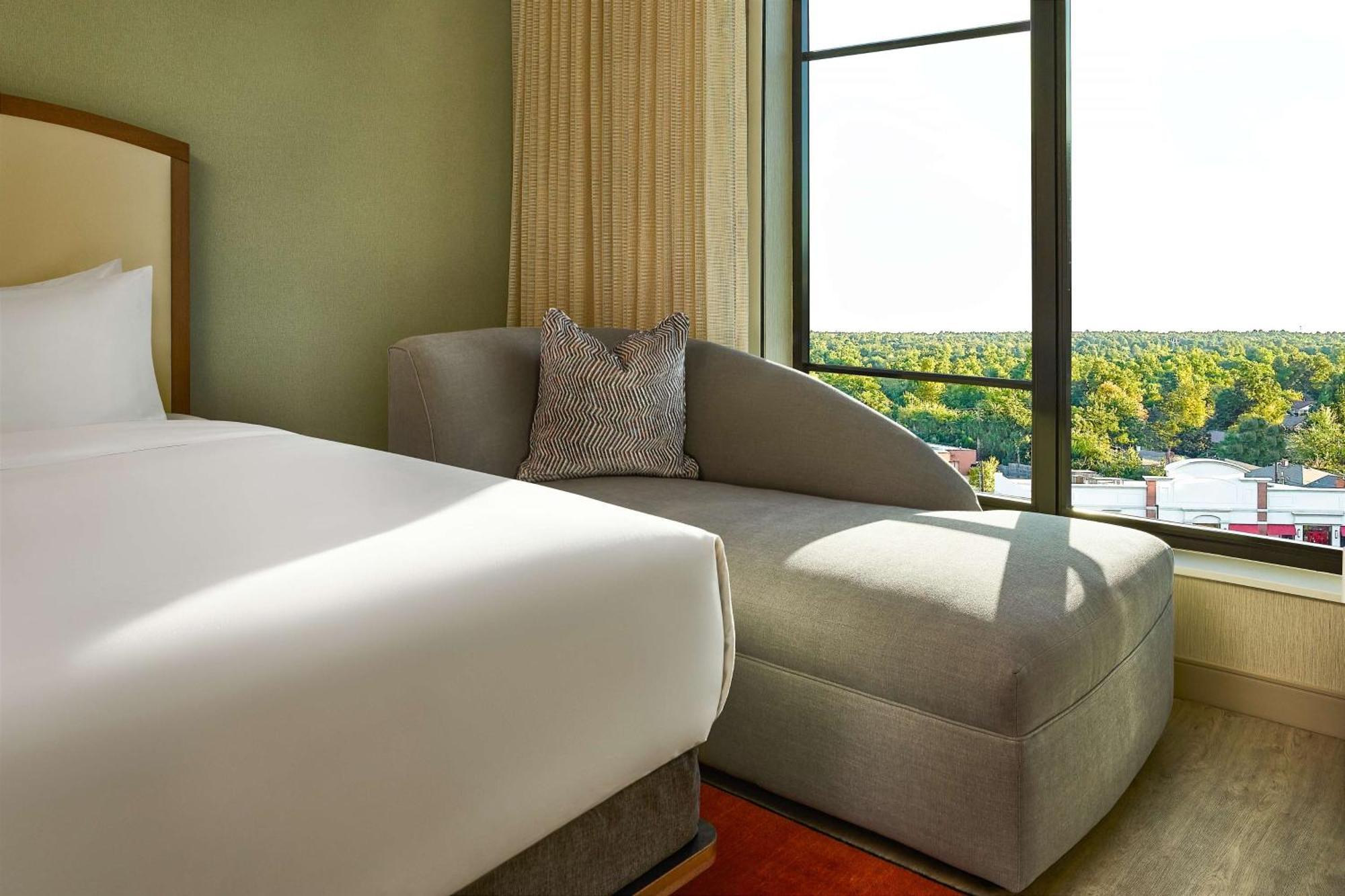 Lively Hotel On Oak Oklahoma City, Tapestry By Hilton Exterior photo