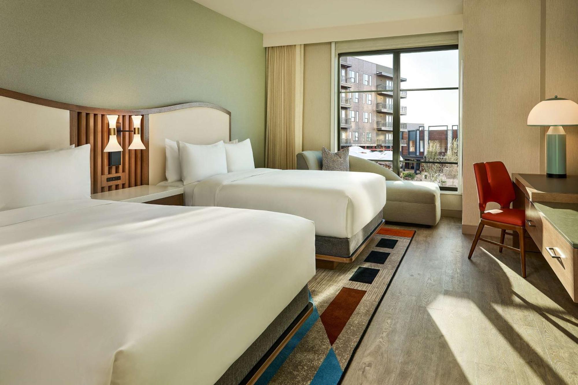 Lively Hotel On Oak Oklahoma City, Tapestry By Hilton Exterior photo